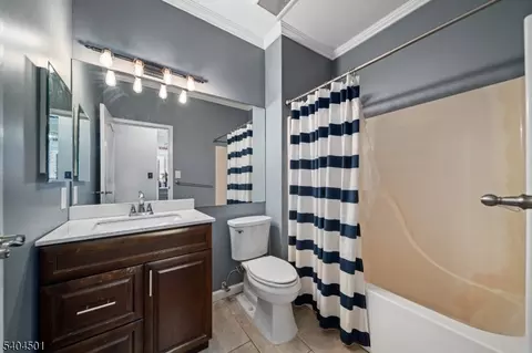 703 Brittany Dr, Wayne, NJ 07470 photo 8