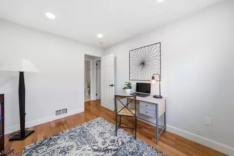 6 Wilton Ave, Middlesex, NJ 08846 photo 26
