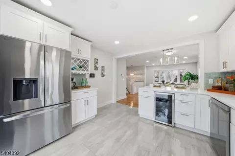 6 Wilton Ave, Middlesex, NJ 08846 photo 7