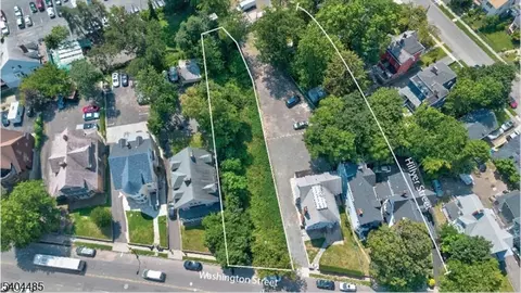 65 Washington St, East Orange City, NJ 07017