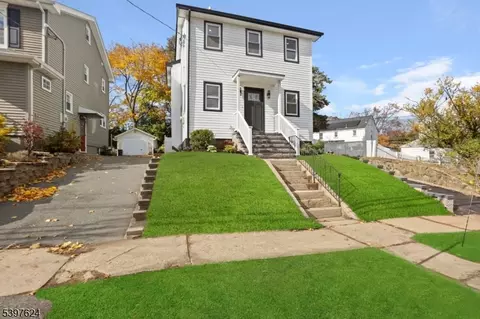 68 Bell St, Bloomfield, NJ 07003