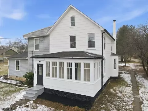 1090 Railroad Ave, Phillipsburg, NJ 08865