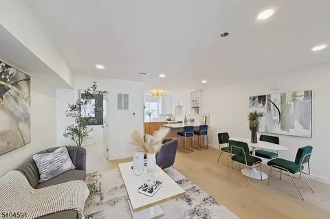 413 Paulison Ave, Passaic, NJ 07055