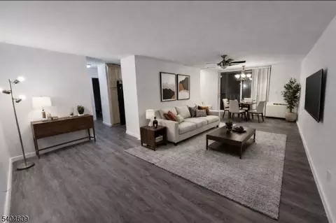 704-712 N Broad St #2C, Elizabeth, NJ 07208