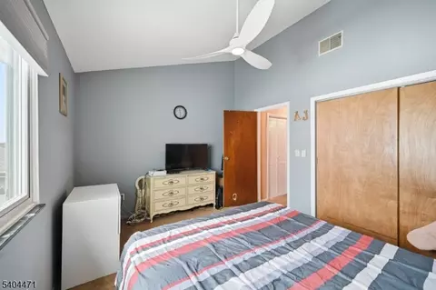 31 Fairmount Ave, Hackensack, NJ 07601 photo 36