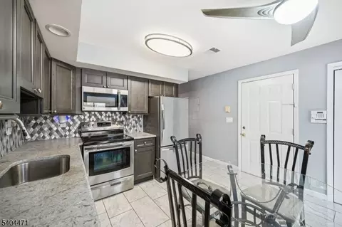 31 Fairmount Ave, Hackensack, NJ 07601 photo 15