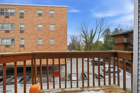 31 Fairmount Ave, Hackensack, NJ 07601 photo 23