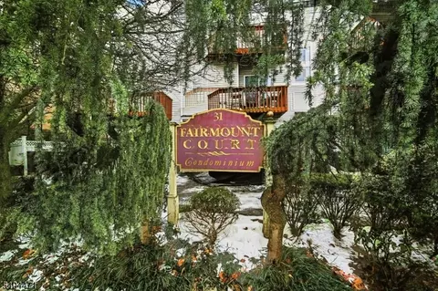 31 Fairmount Ave, Hackensack, NJ 07601 photo 4