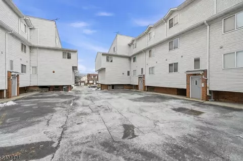 31 Fairmount Ave, Hackensack, NJ 07601 photo 6