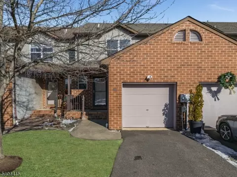 10 Penny Ln, Flemington, NJ 08822