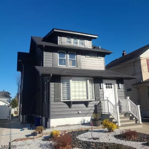 207 Post Ave, Lyndhurst, NJ 07071