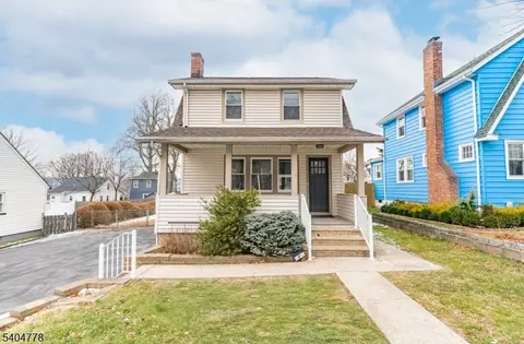 41 Robertson Rd, West Orange, NJ 07052