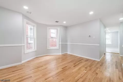 662 Mount Prospect Ave, Newark, NJ 07104