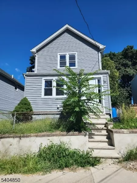 262 Sherman St, Passaic, NJ 07055