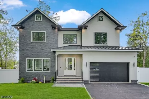 7 Canterbury Ln, Millburn Twp, NJ 07078