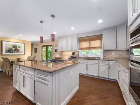 5 Bourbon St, Wayne, NJ 07470 photo 17