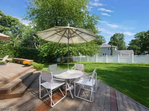5 Bourbon St, Wayne, NJ 07470 photo 40