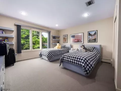 5 Bourbon St, Wayne, NJ 07470 photo 30