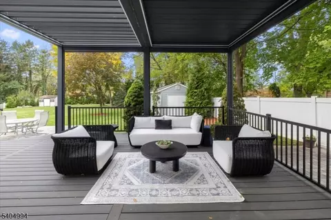 Exterior - 827 Alden Rd, Paramus, NJ 07652 photo 6 of 6
