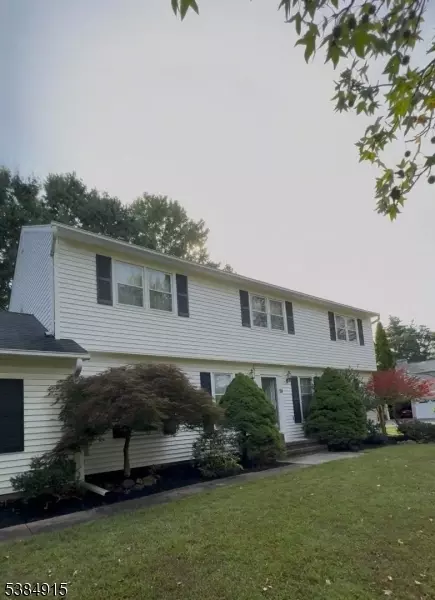 59 Catskill Ct, Belle Mead, NJ 08502