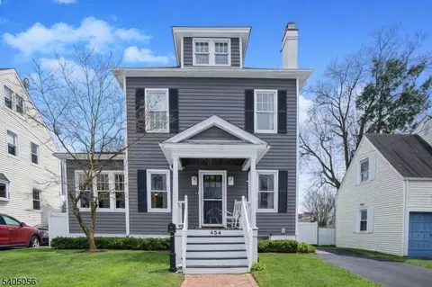 454 Stanley Pl, Rahway, NJ 07065