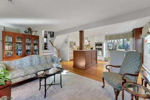 28 Kingston Rd, Wayne, NJ 07470 photo 6