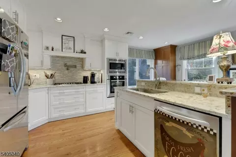 28 Kingston Rd, Wayne, NJ 07470 photo 13