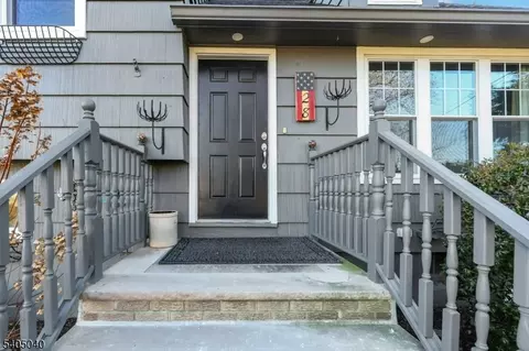 28 Kingston Rd, Wayne, NJ 07470 photo 3