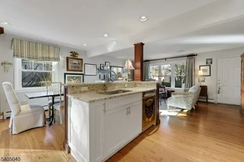 28 Kingston Rd, Wayne, NJ 07470 photo 12