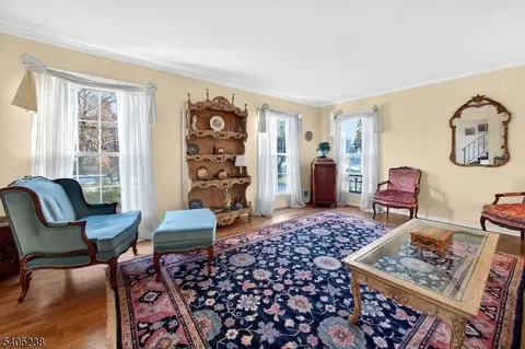 6 Phoenix Dr, Mendham, NJ 07945 photo 5