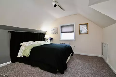 137 Byrne St, Hackensack, NJ 07601 photo 20