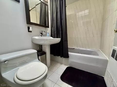 137 Byrne St, Hackensack, NJ 07601 photo 19