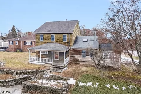 79 Fairfield Ave, West Caldwell, NJ 07006