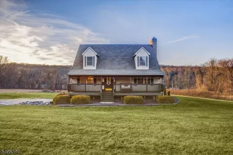276 Wild Cat Rd, Franklin, NJ 07416