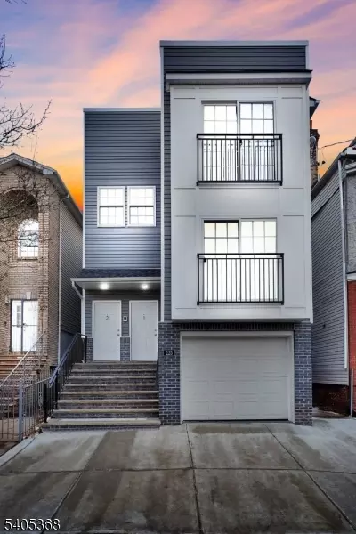 225 S 9th St, Newark, NJ 07103