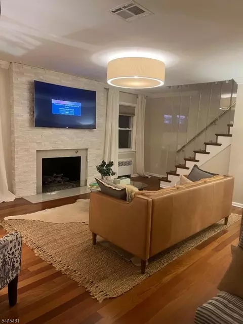 205 Davis Ave, Hackensack, NJ 07601 photo 5