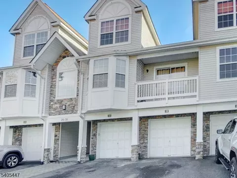 30 Pasture Ct, Ledgewood, NJ 07852
