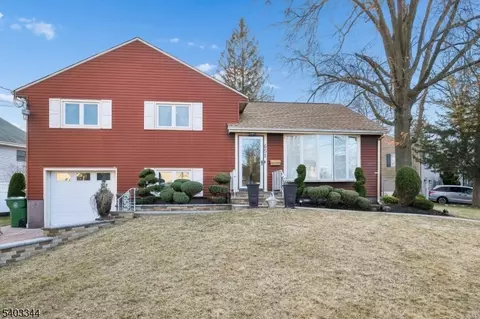 651 Amherst Rd, Linden, NJ 07036