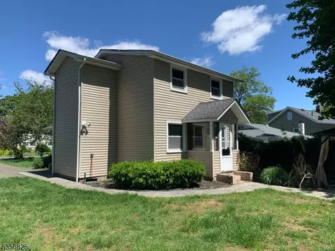 Exterior - 7 Shore Rd, Wayne, NJ 07470 photo 1 of 1