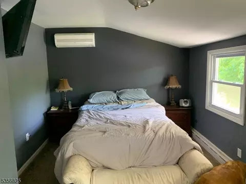Bedroom - 7 Shore Rd, Wayne, NJ 07470 photo 2 of 2