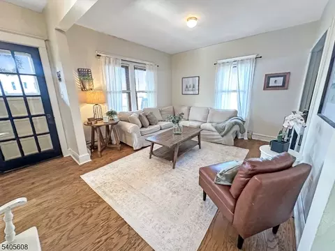 591 Schley Ave, Alpha, NJ 08865 photo 3