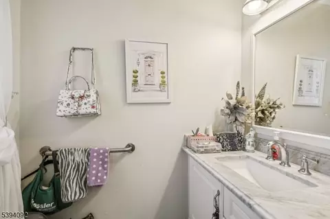 32 Augusta Dr, Wayne, NJ 07470 photo 30