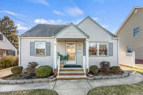 225 Edison St, Clifton, NJ 07013