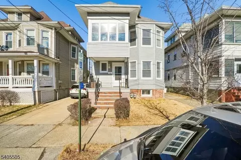18 E 2nd St, Clifton, NJ 07011