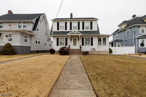 142 W Gibbons St, Linden, NJ 07036