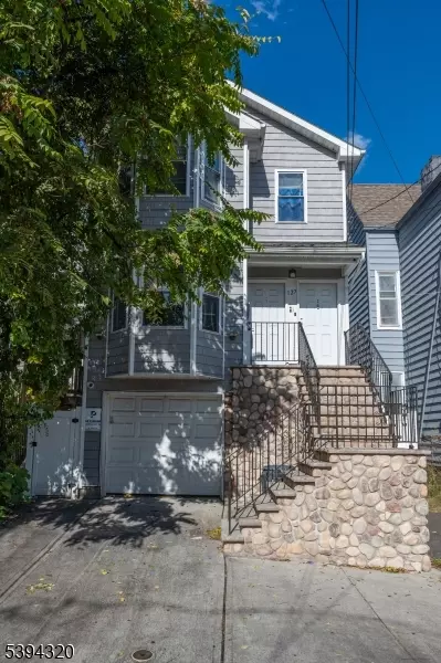 127 Godwin Ave, Paterson, NJ 07501