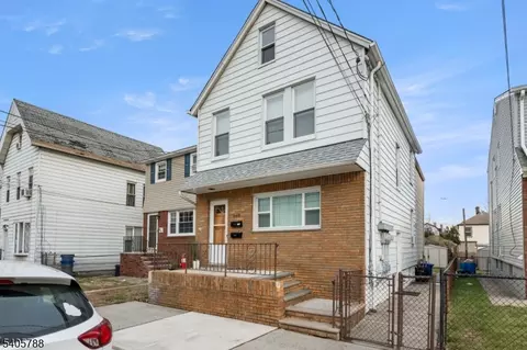 202 Devon St, Kearny, NJ 07032