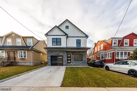 228 Locust St, Roselle, NJ 07203