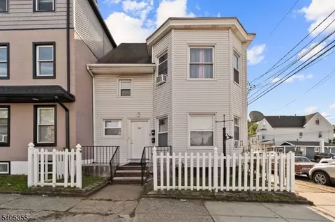 262 Union Ave, Paterson, NJ 07502