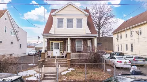 448 E 31st St, Paterson, NJ 07504